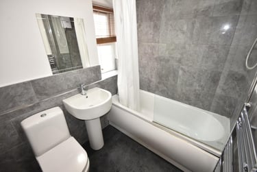 4 bed house, Brentwood Avenue, Jesmond, Newcastle, NE23DH - Image 3